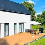 Villa Minimal. Dom Caloroczny W Gorach *