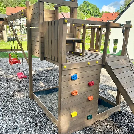 Villa Minimal. Dom Całoroczny W Górach *