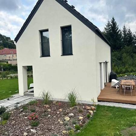 Minimal. Dom Caloroczny W Gorach Villa