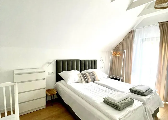 Minimal. Dom Caloroczny W Gorach Duszniki Zdroj