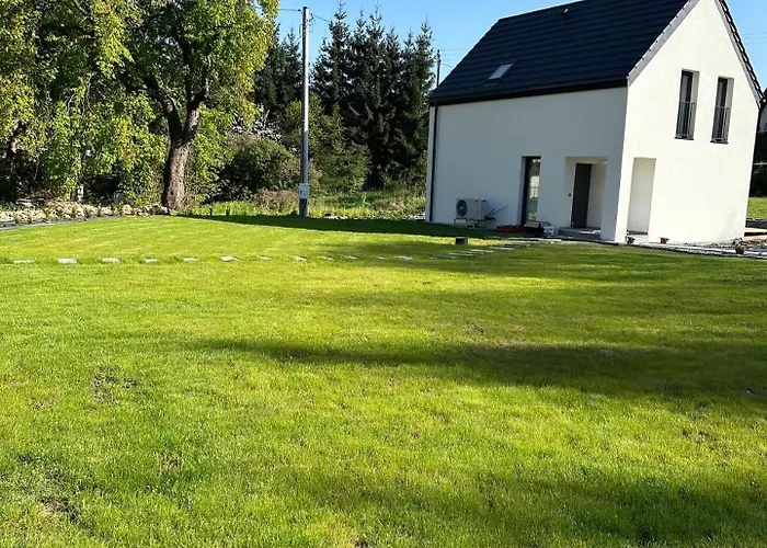 Villa Minimal. Dom Caloroczny W Gorach *